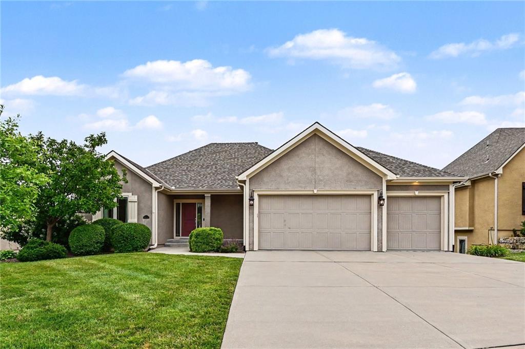 10015 N Michigan Avenue, Kansas City, MO 64155 photo