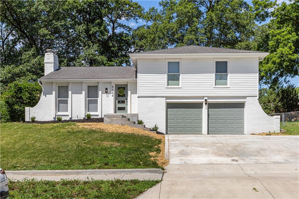 5140 Goodman Lane, Overland Park, KS 66202 photo