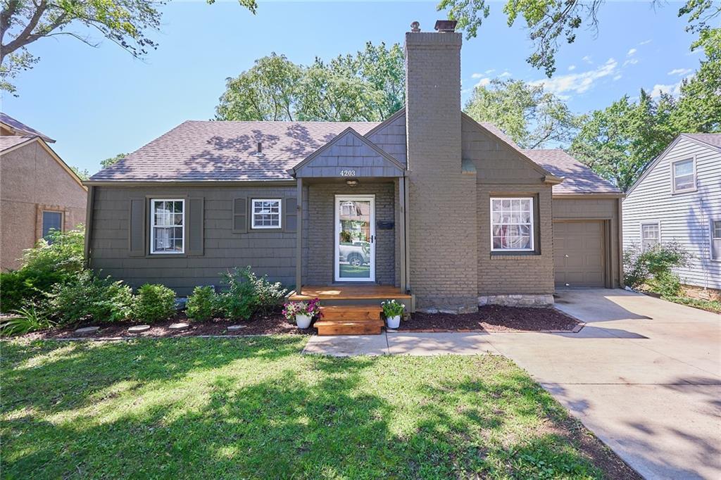 4203 W 53rd Terrace, Roeland Park, KS 66205 photo