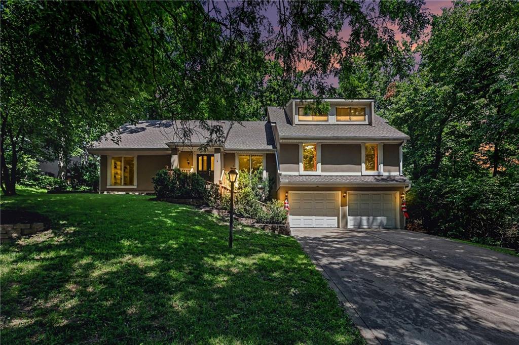 4113 NW Claymont Drive, Kansas City, MO 64116 photo