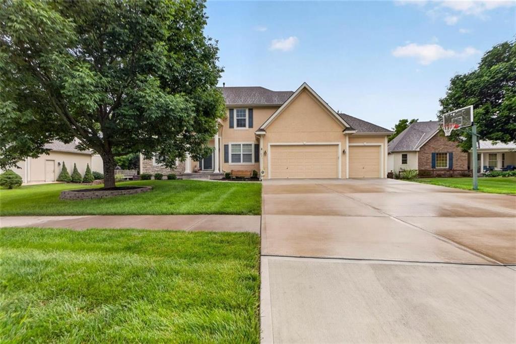 711 Willow Street, Lansing, KS 66043 Featured Photo