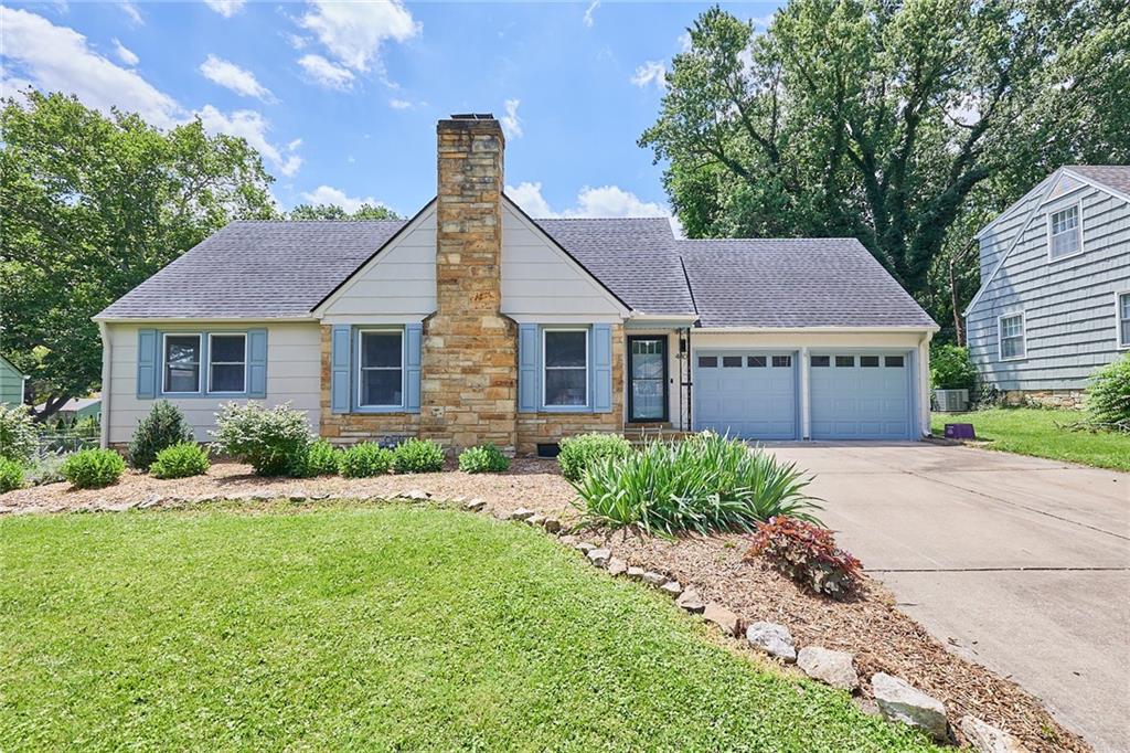 4401 W 53rd Terrace, Roeland Park, KS 66205 photo