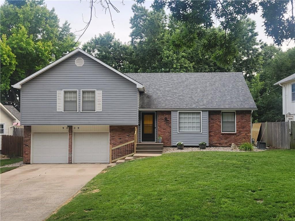 9009 W 82nd Place, Overland Park, KS 66204 photo