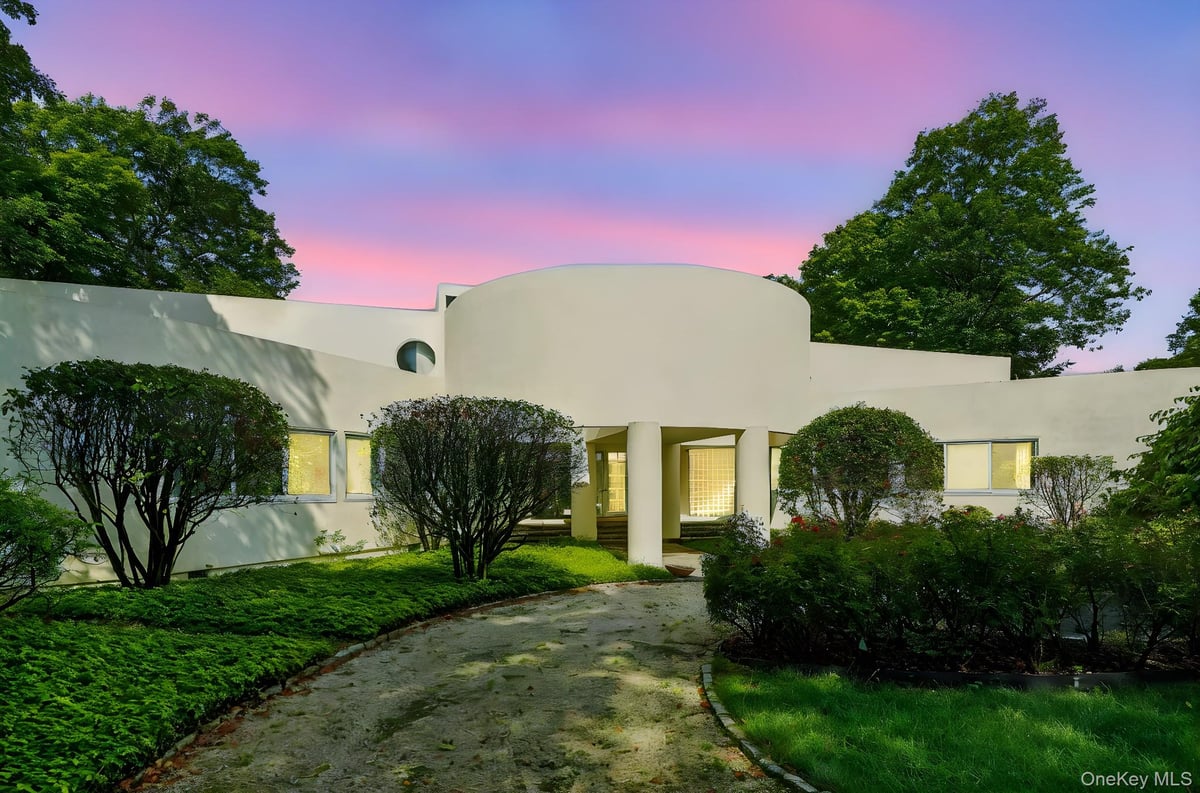 20 Bessel Lane, Chappaqua, NY 10514