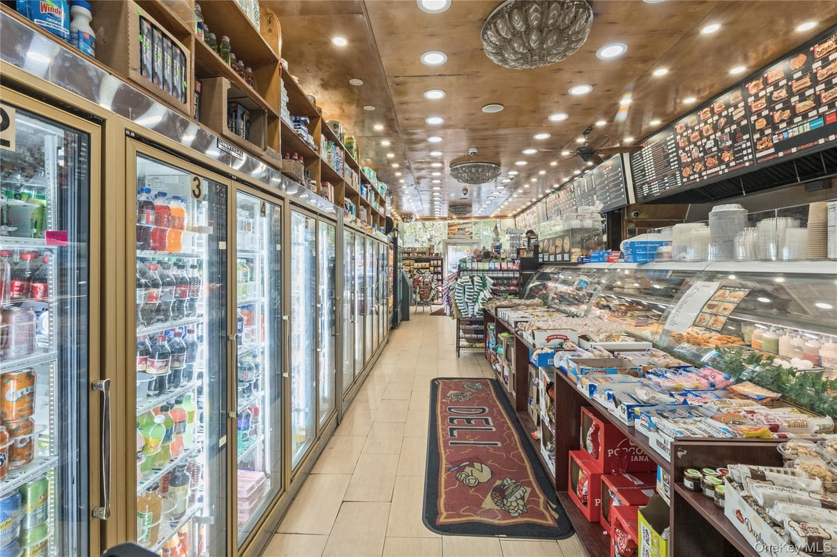 4906 Fort Hamilton Parkway, Brooklyn, NY 11219