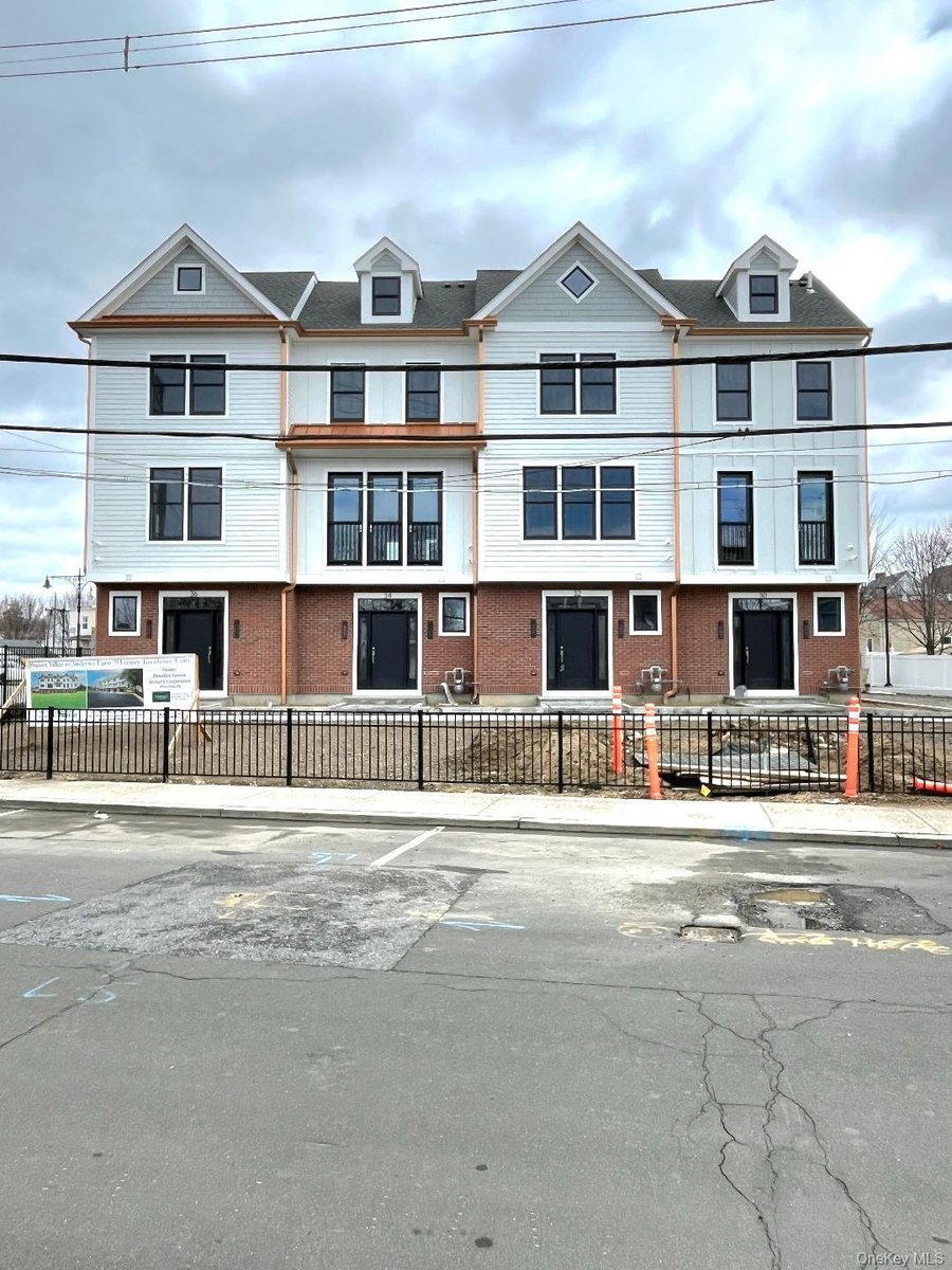 32 Andrews Lane, Sleepy Hollow, NY 10591