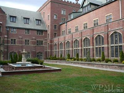 207 Chateau Rive #207, Peekskill, NY 10566