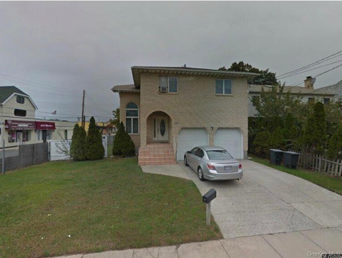 302 Carvel Avenue, Cedarhurst, NY 11516