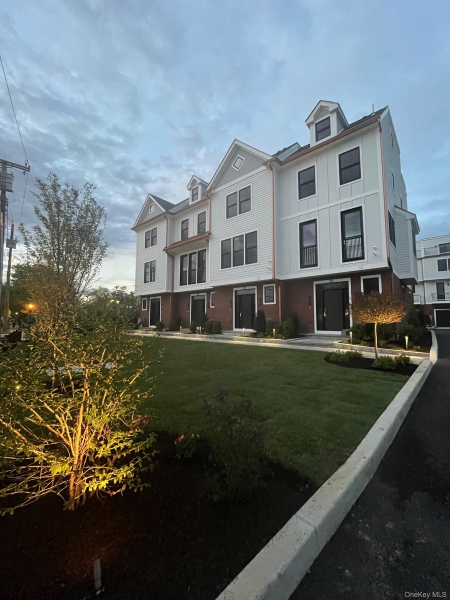 42 Andrews Lane, Sleepy Hollow, NY 10591