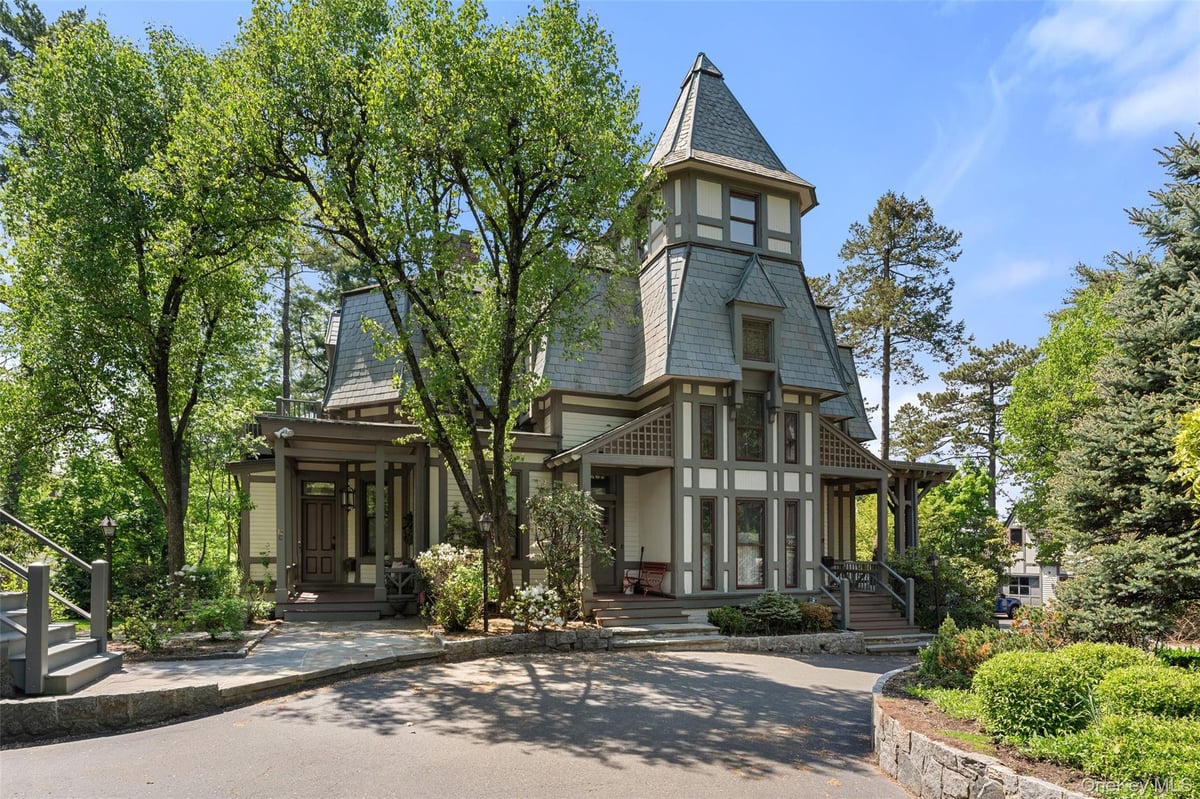 12C Clinton Avenue, Dobbs Ferry, NY 10522
