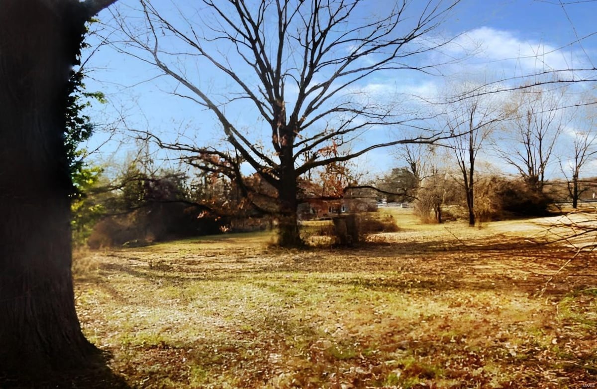 3 GIMLIN PLACE, ST LOUIS, MO 63138 Mid America Property Partners