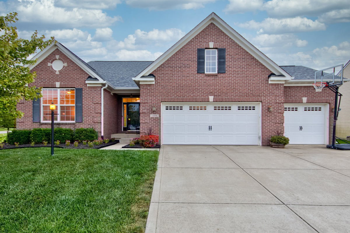 Properties Branch Group Realty HighGarden Real Estate