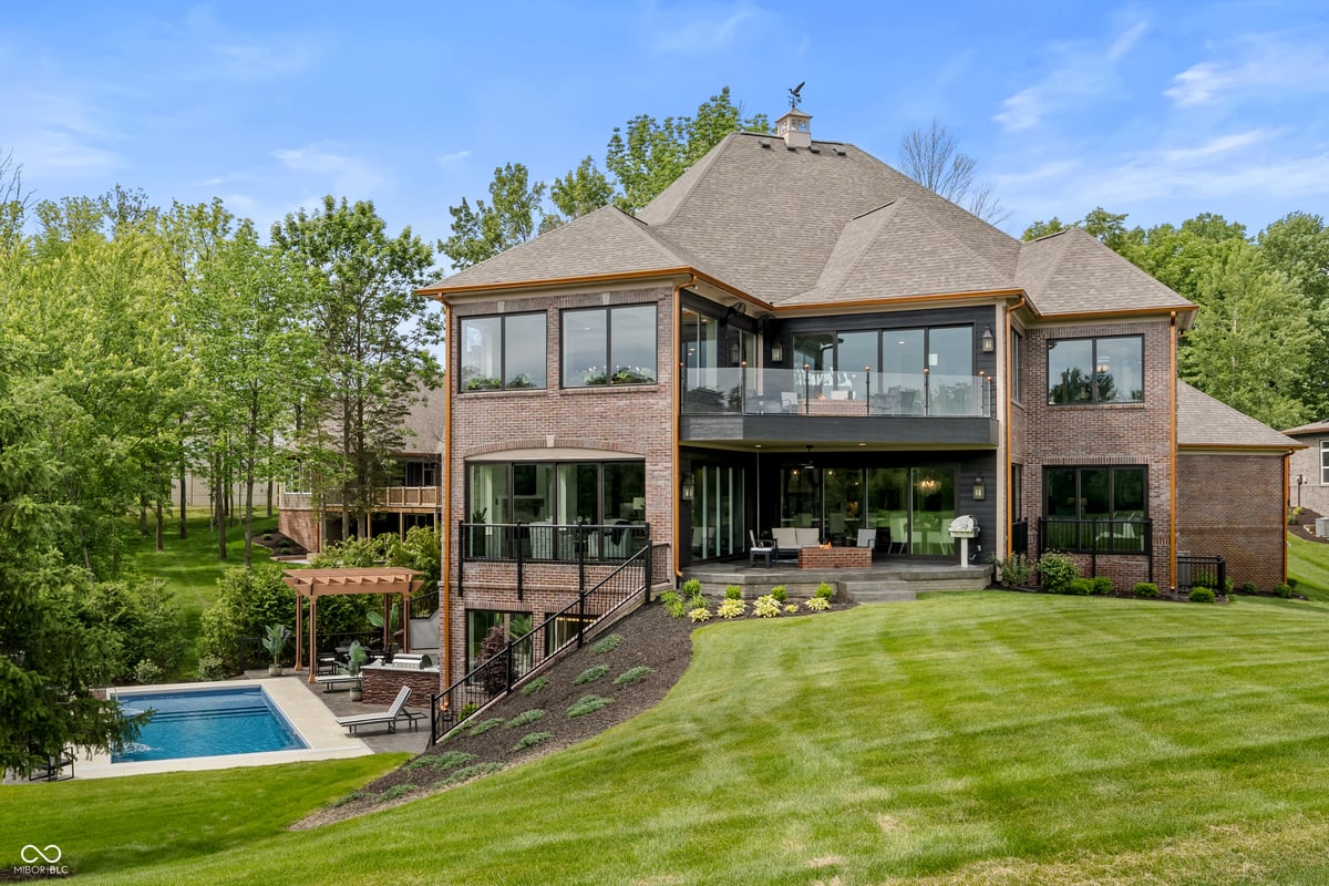 11683 Cold Creek Court, Zionsville, IN 46077