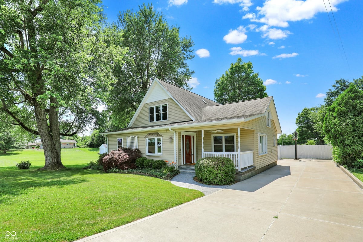 800 N 400 W, Bargersville, IN 46106