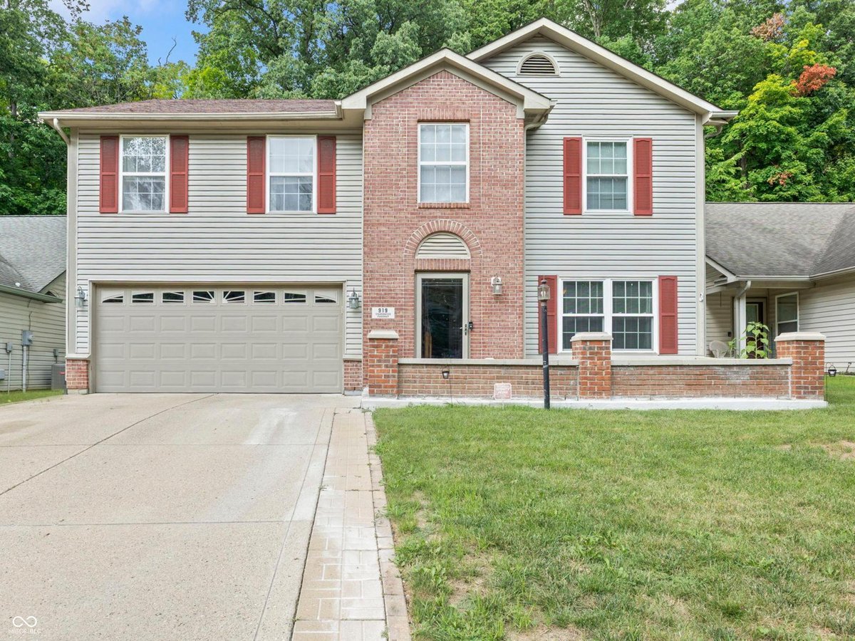 919 Charnwood Parkway, Beech Grove, IN 46107
