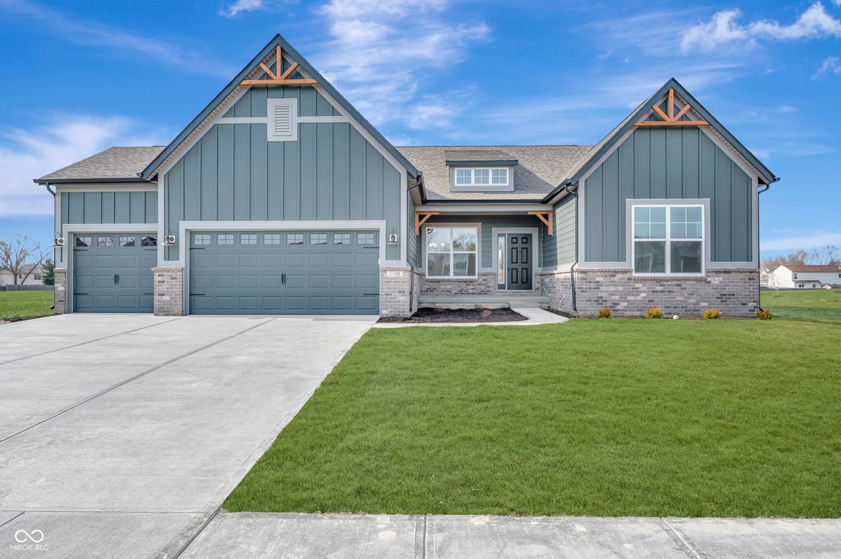 1100 Sweetland Lane, Greenwood, IN 46143