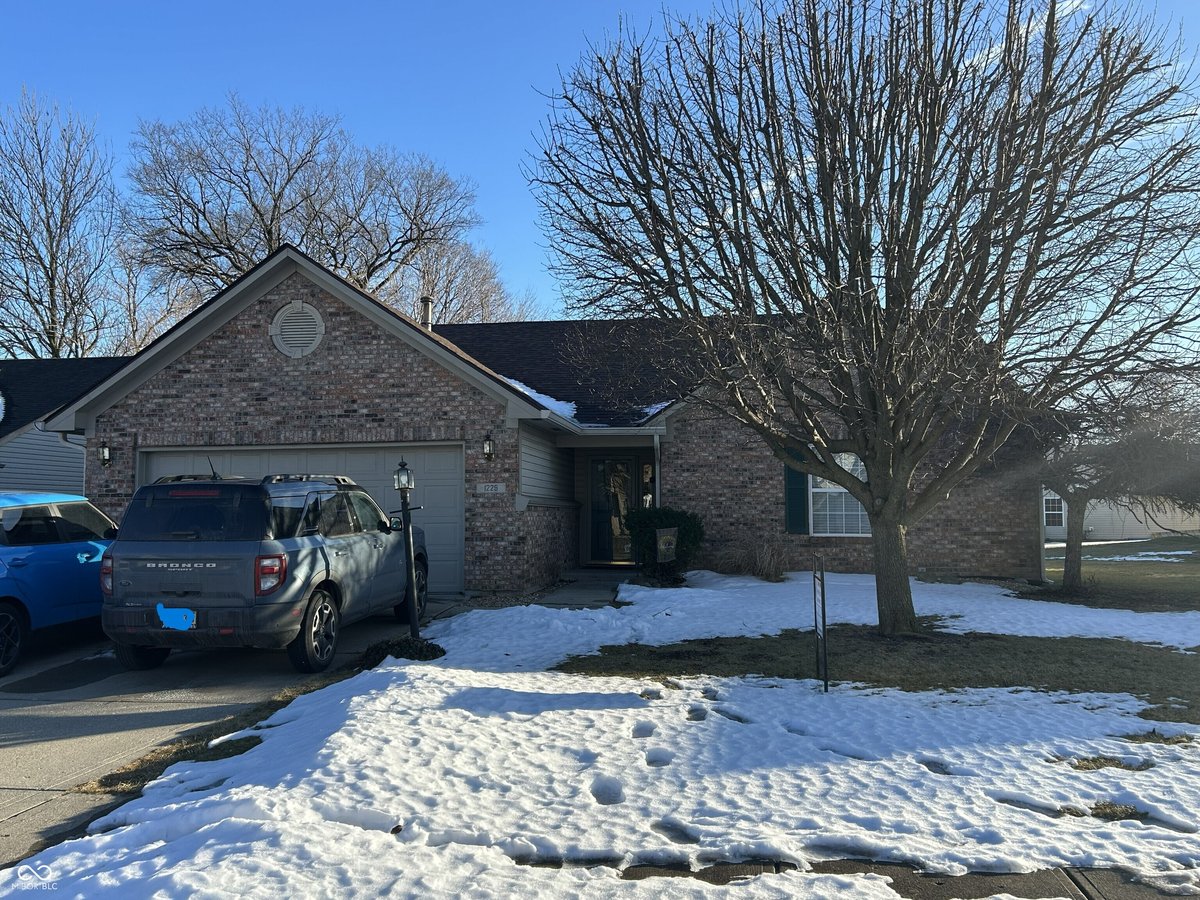 1229 Middleham Lane, Beech Grove, IN 46107