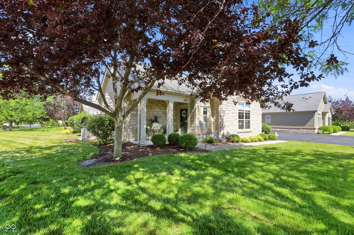 159 Bridgemor Lane, Mooresville, IN 46158