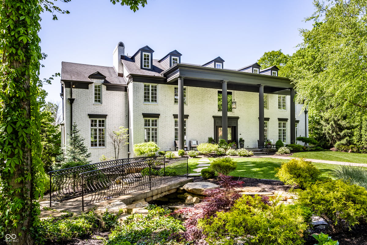 7779 Ridge Road, Indianapolis, IN 46240