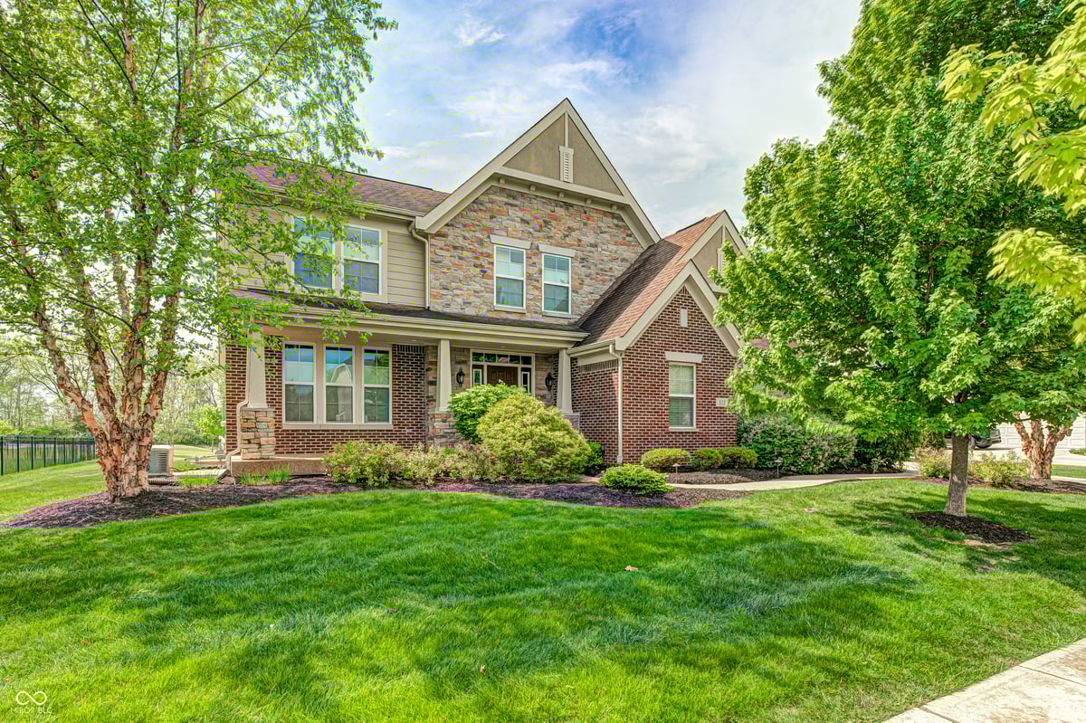 1113 Clearwell Drive, Greenwood, IN 46143