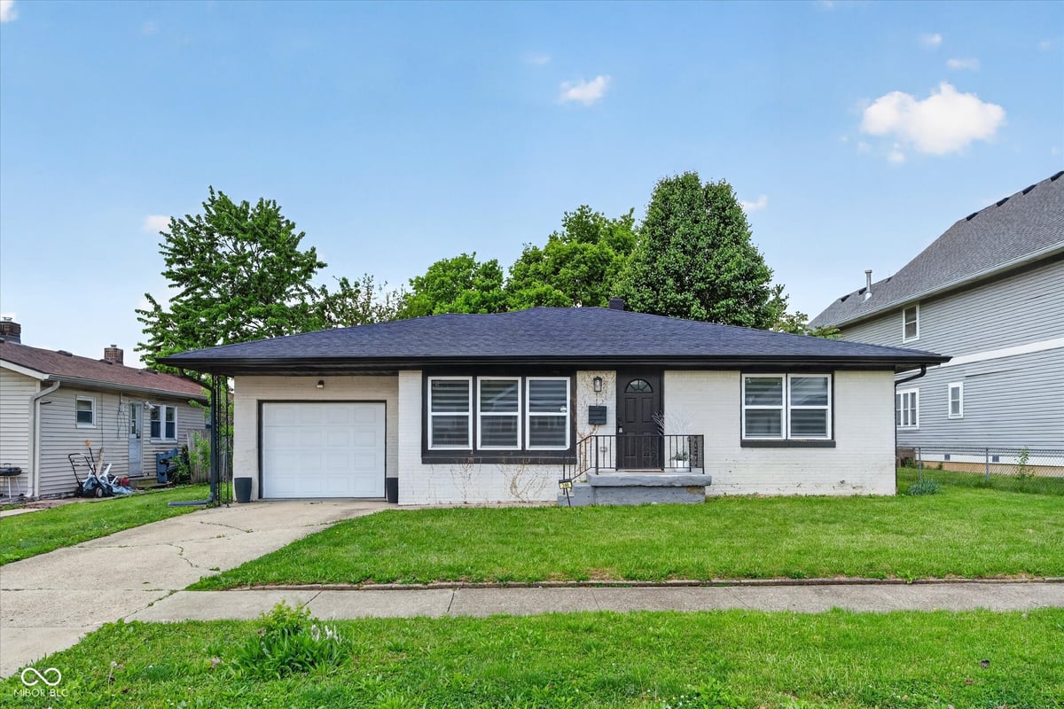 248 S 5th Avenue, Beech Grove, IN 46107
