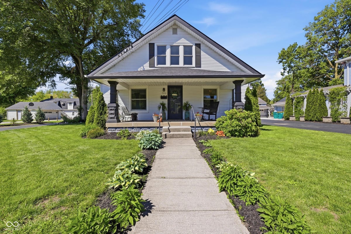506 S Center Street, Plainfield, IN 46168