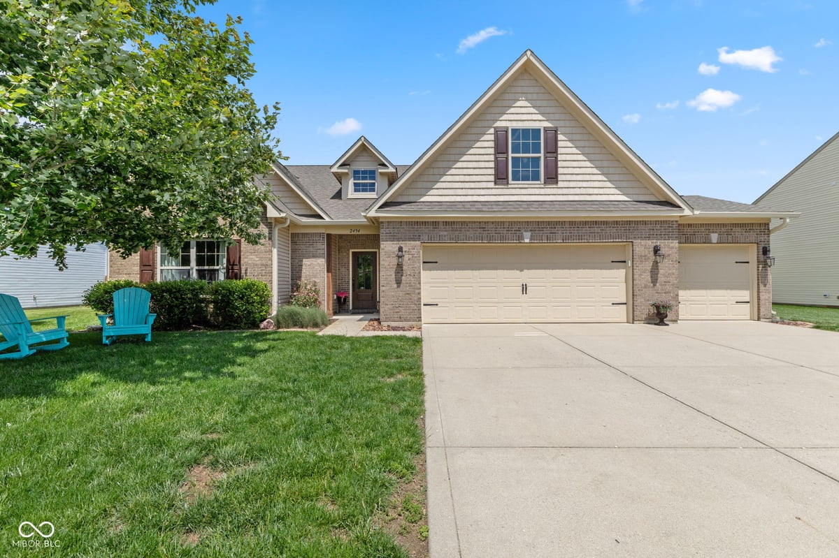 2494 Burgundy Way, Plainfield, IN 46168