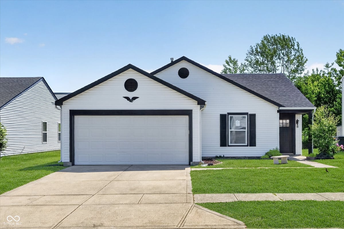 2145 Shadowbrook Drive, Plainfield, IN 46168