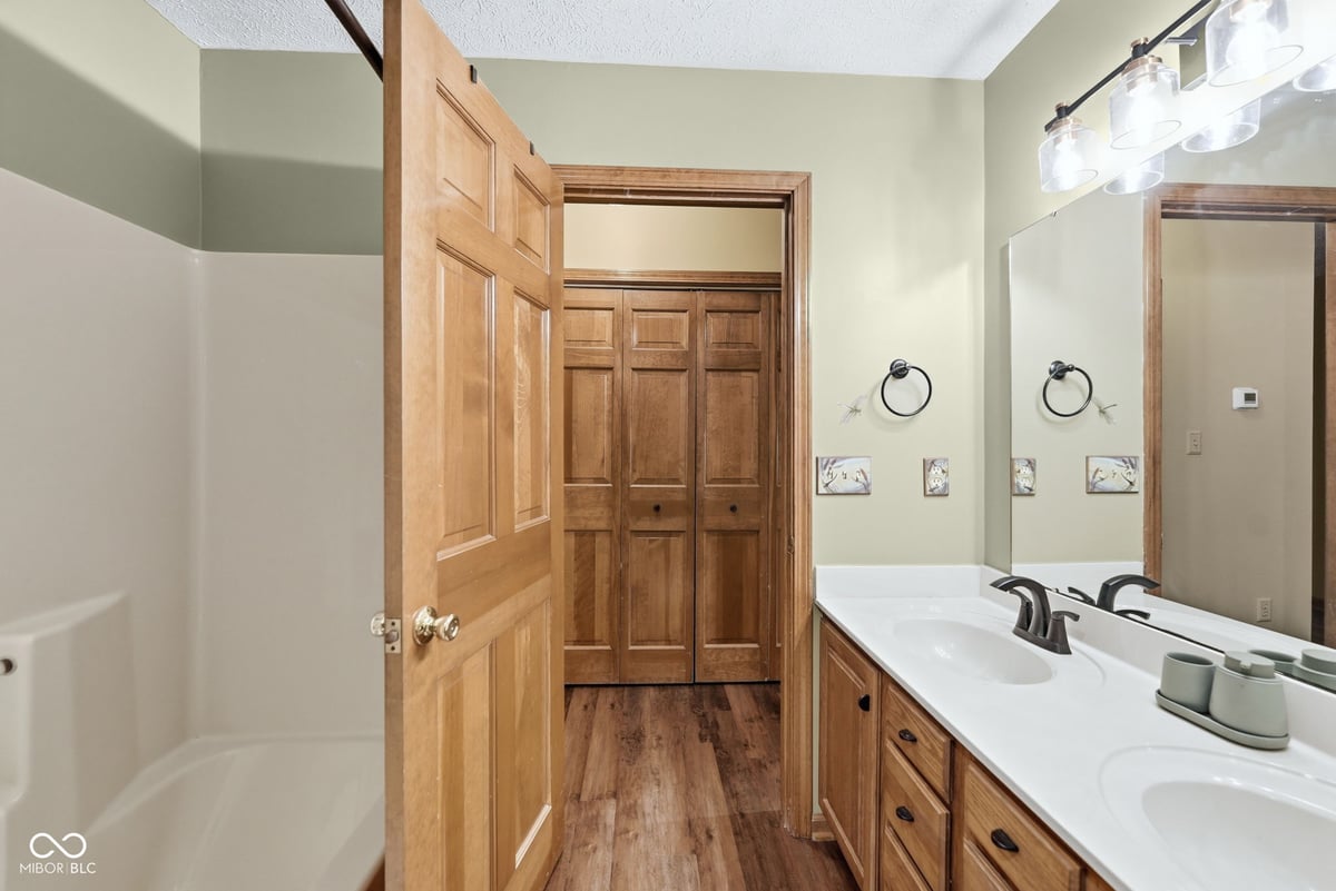 2746 Colony Lake West Drive, Plainfield, IN 46168 | Slideshow Image #16