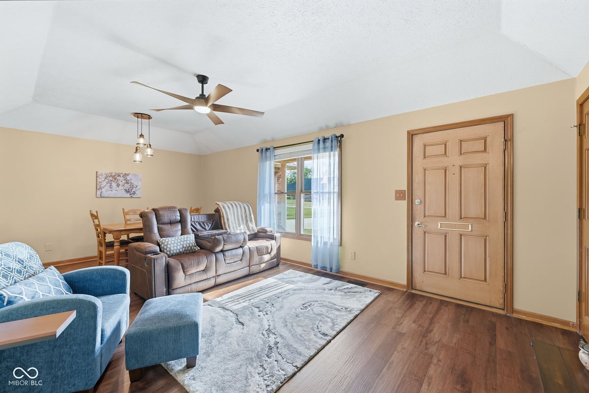 2746 Colony Lake West Drive, Plainfield, IN 46168 | Slideshow Image #3