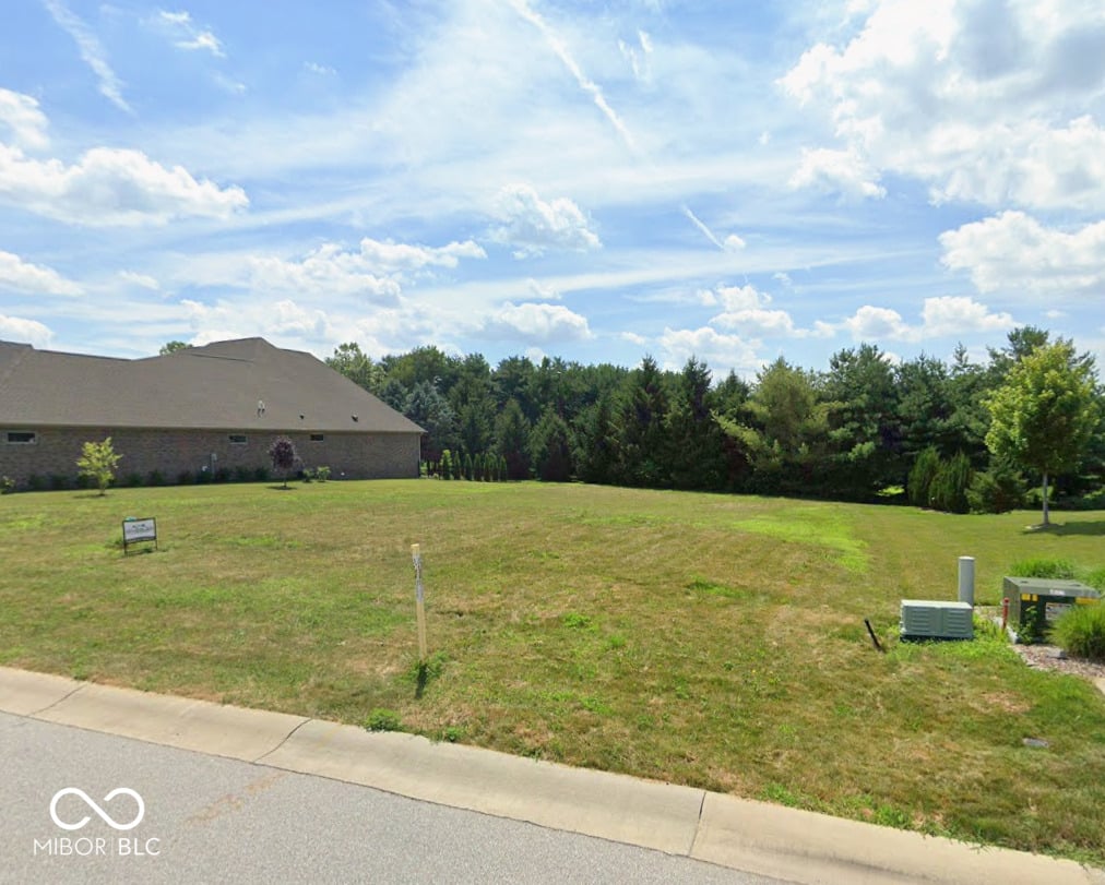 1940 Angel View Drive, Greenwood, IN 46143
