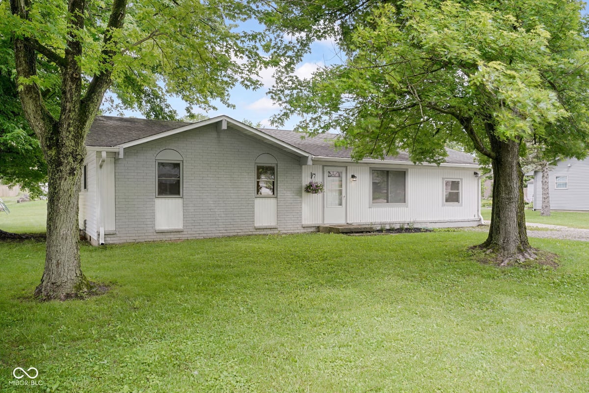 350 Maple Street, Monrovia, IN 46157