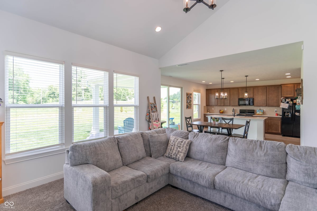 1054 E Valley Oak Court, Mooresville, IN 46158 | Slideshow Image #11