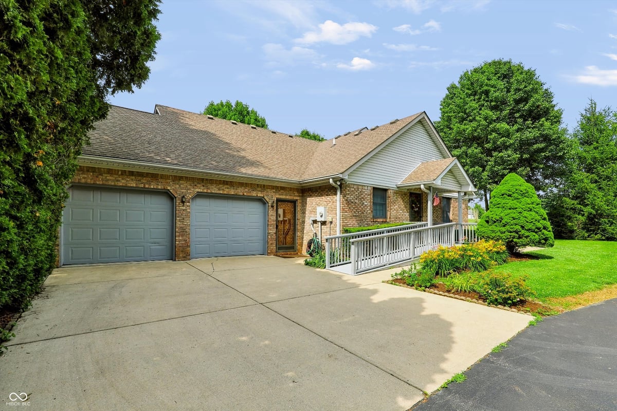 8628 N Briarhopper Road, Monrovia, IN 46157 | Slideshow Image #3