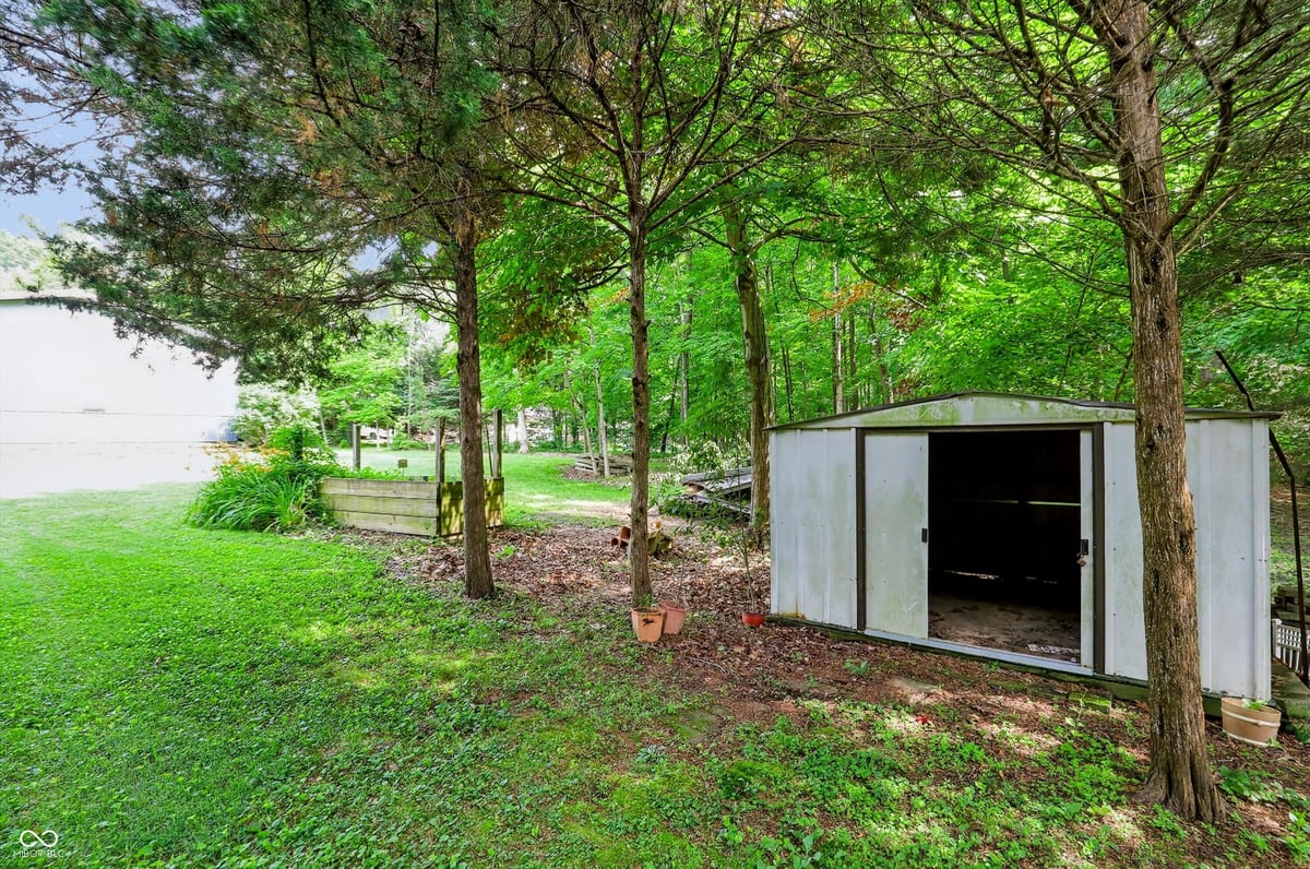 8628 N Briarhopper Road, Monrovia, IN 46157 | Slideshow Image #45