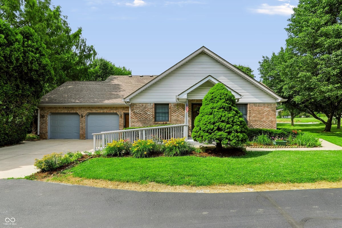 8628 N Briarhopper Road, Monrovia, IN 46157 | Slideshow Image #2