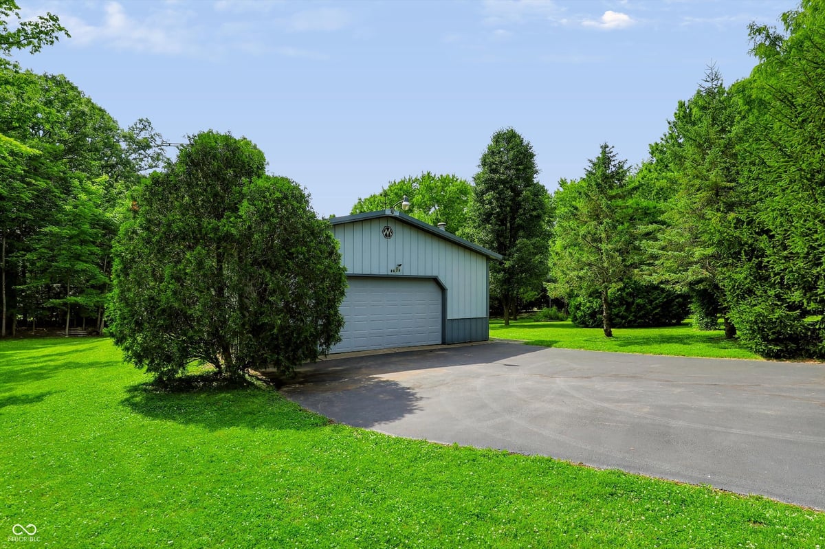 8628 N Briarhopper Road, Monrovia, IN 46157 | Slideshow Image #49