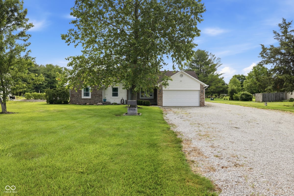3805 S County Road 475 E, Plainfield, IN 46168