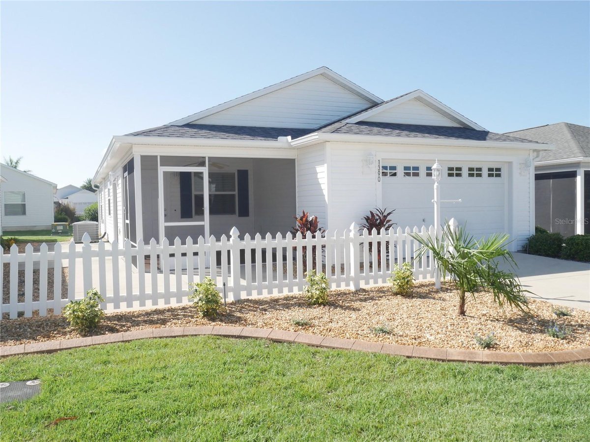 1390 VIOLA COURT, THE VILLAGES, FL 32163