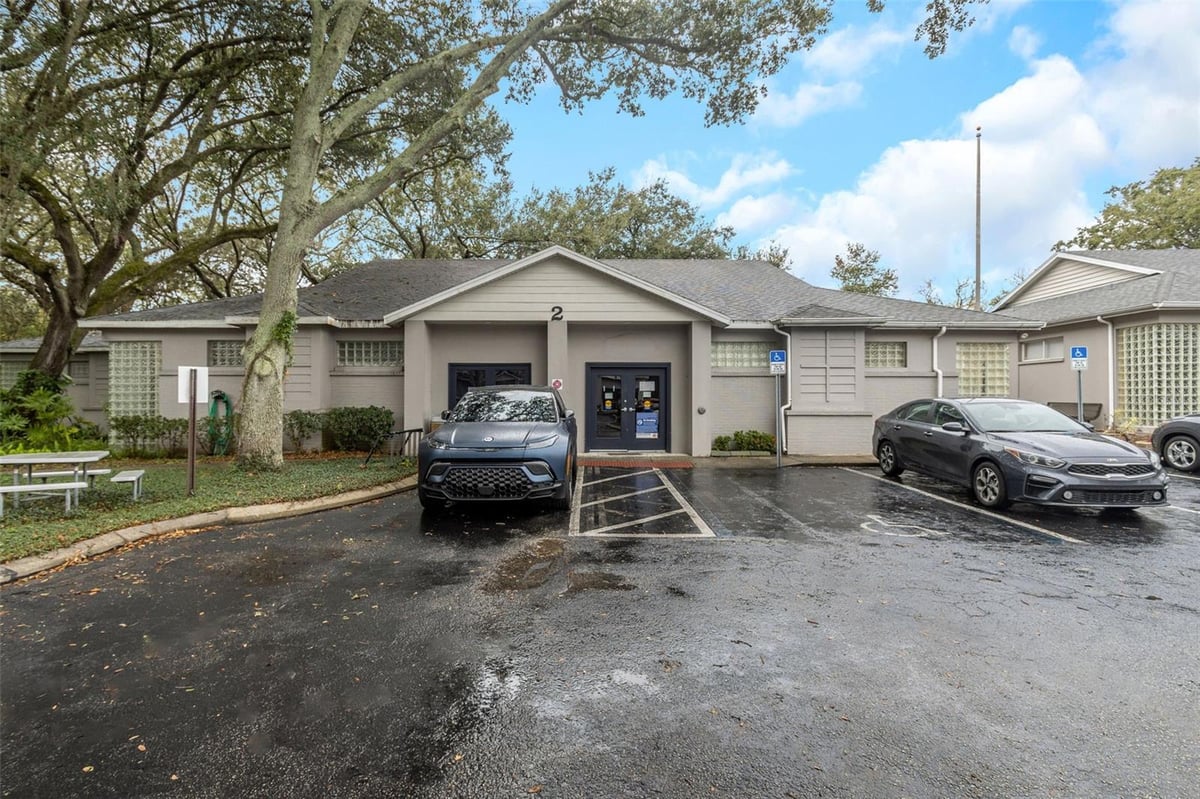 Featured Listing Photo