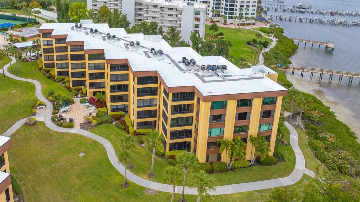 SARASOTA Homes for Sale Medway Realty©