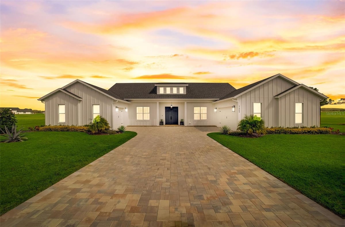 3409 LAKE DIANE ROAD, TAVARES, FL 32778 Kristin GreenVogt Realtor