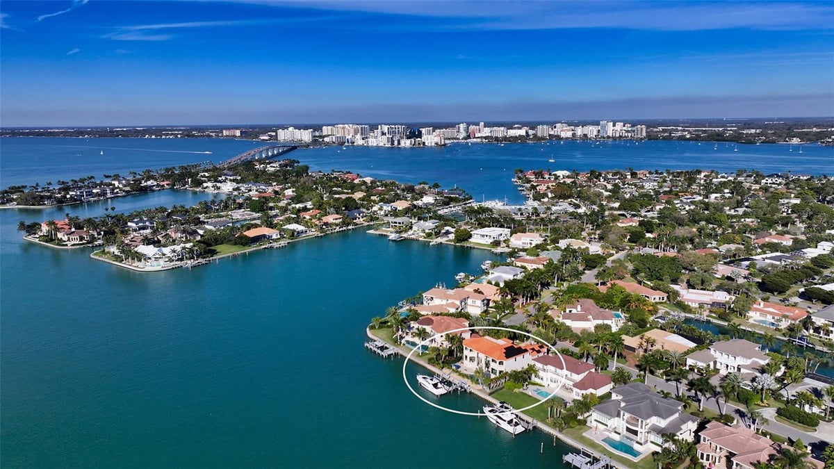 Bird Key Homes for Sale Pam Charron