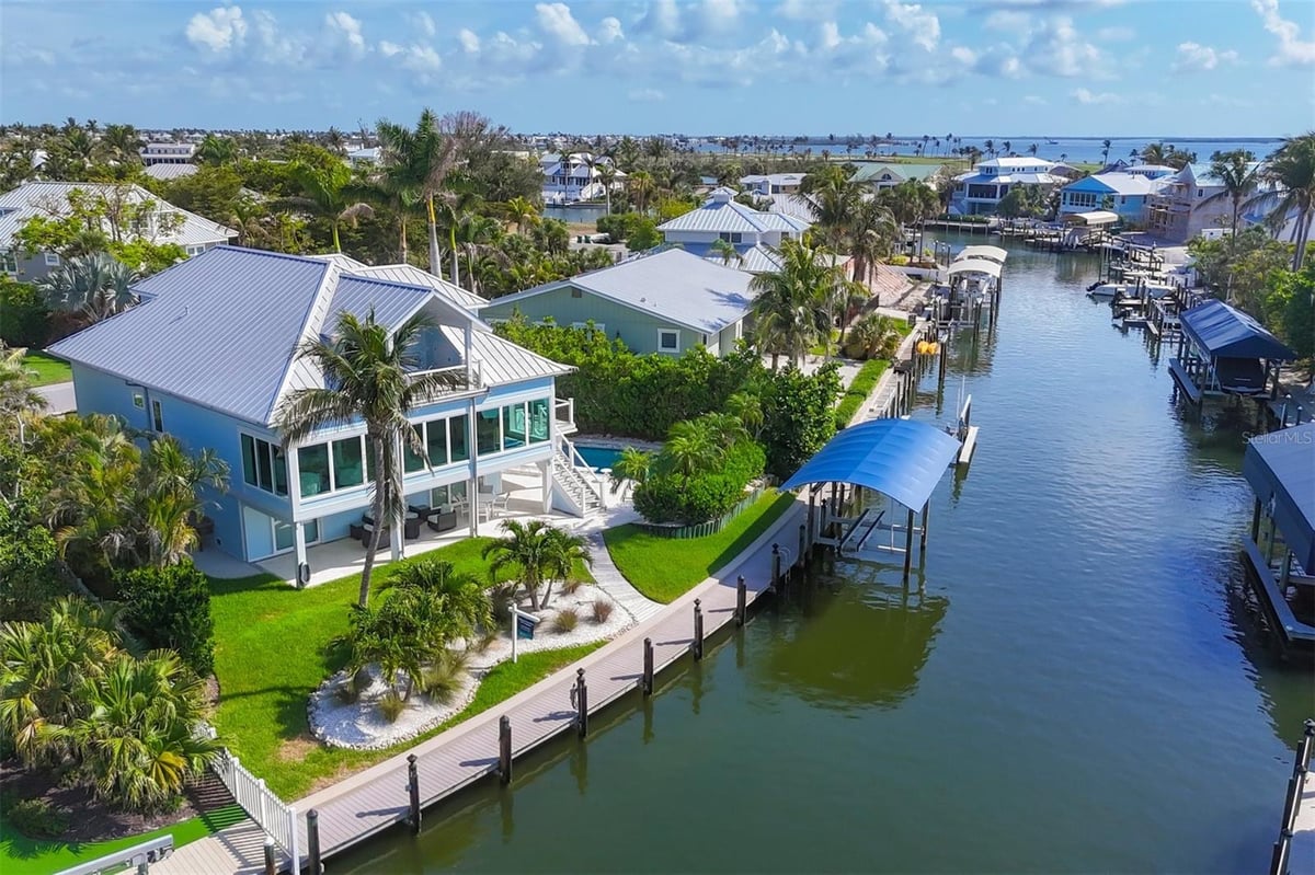 225 WATERWAYS AVENUE