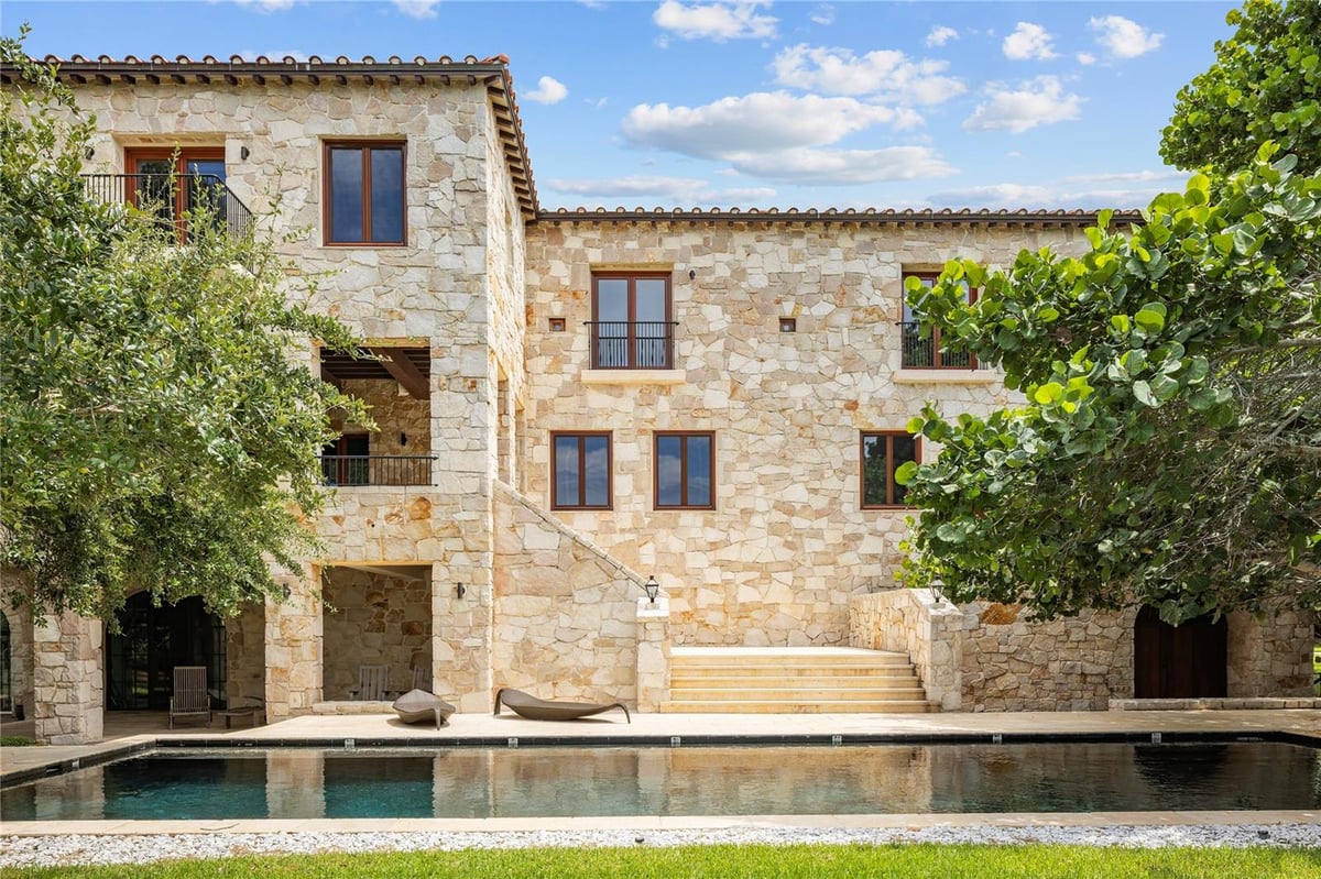 Community Featured Property