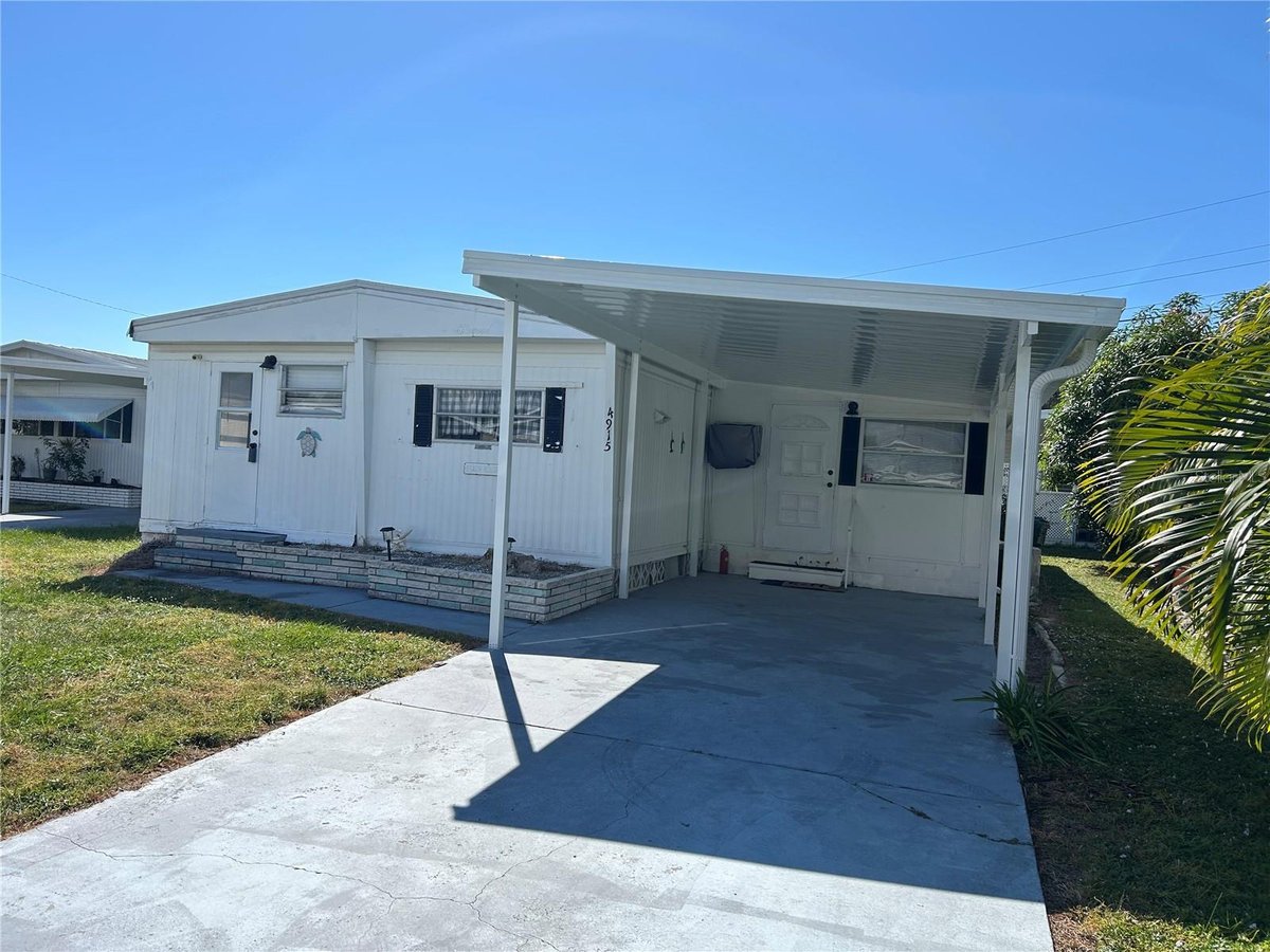 4915 WINGED FOOT AVENUE, SARASOTA, FL 34234