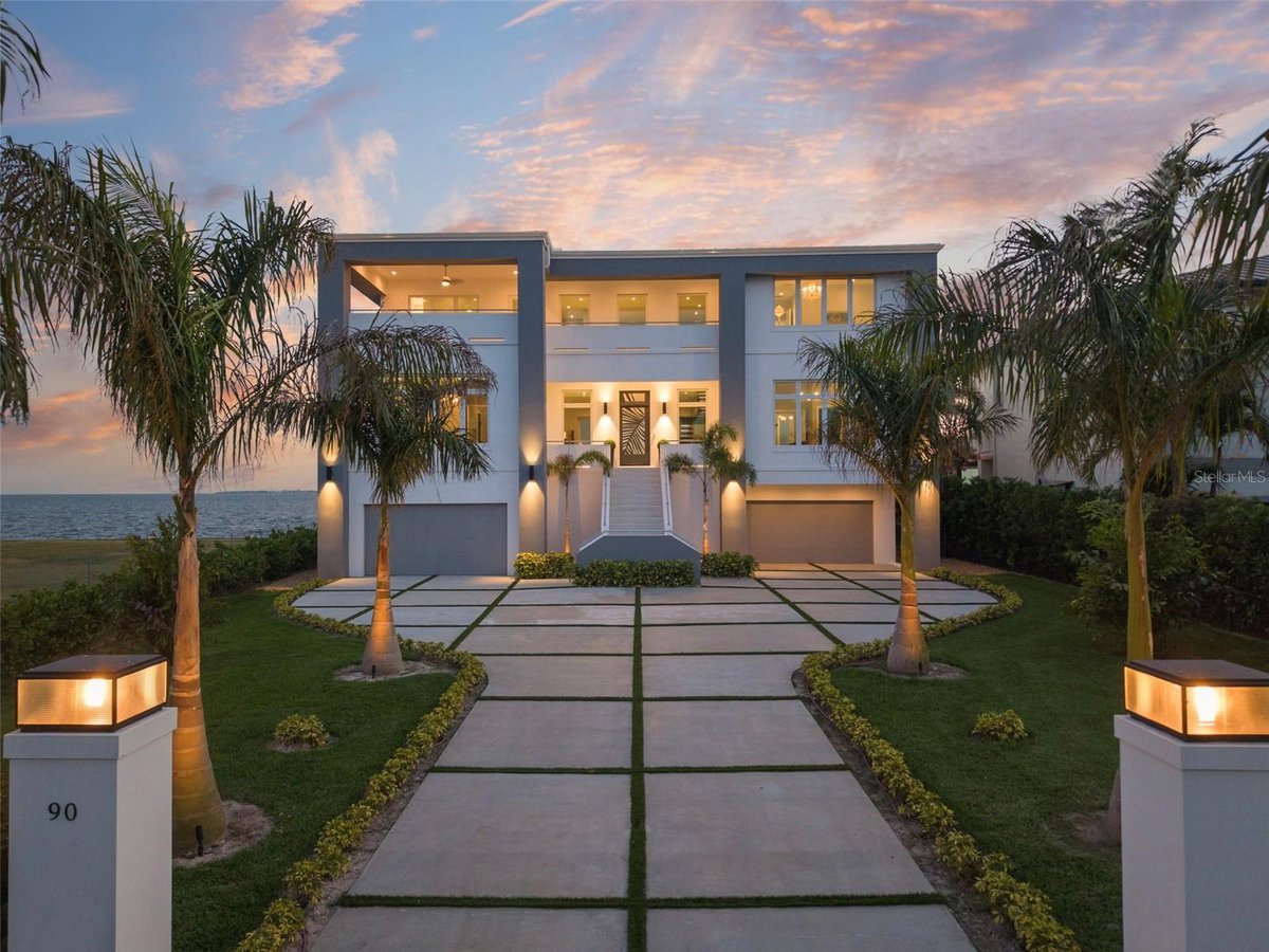 featured property