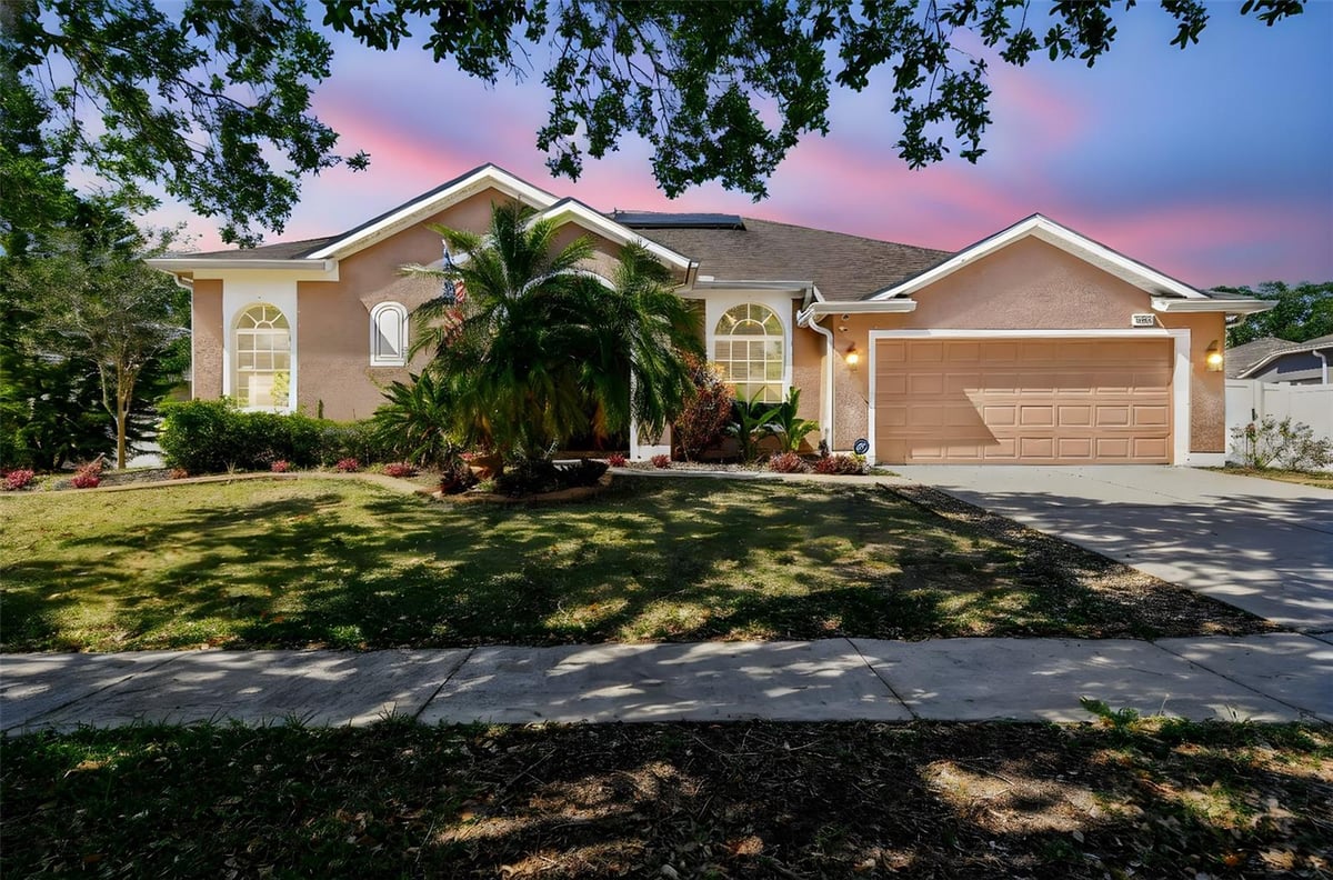 1939 HEARTLAND CIRCLE, VALRICO, FL 33594