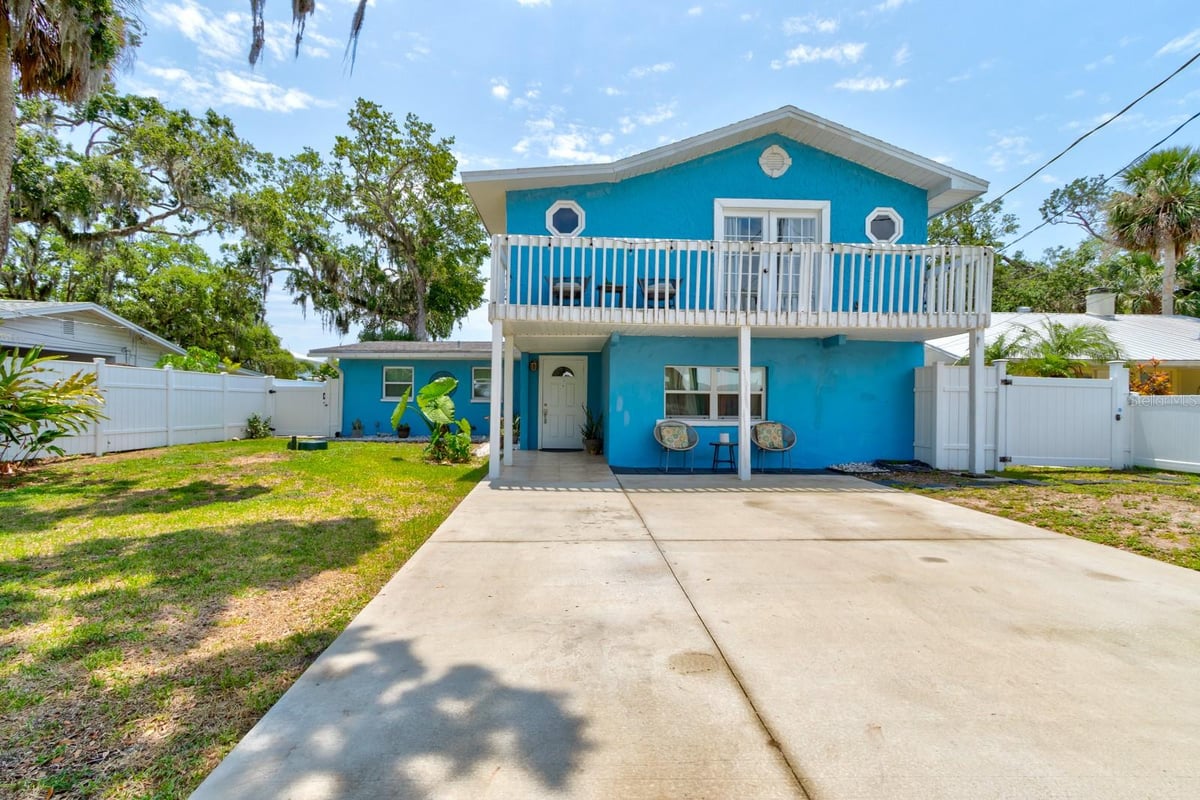 184 AZALEA ROAD