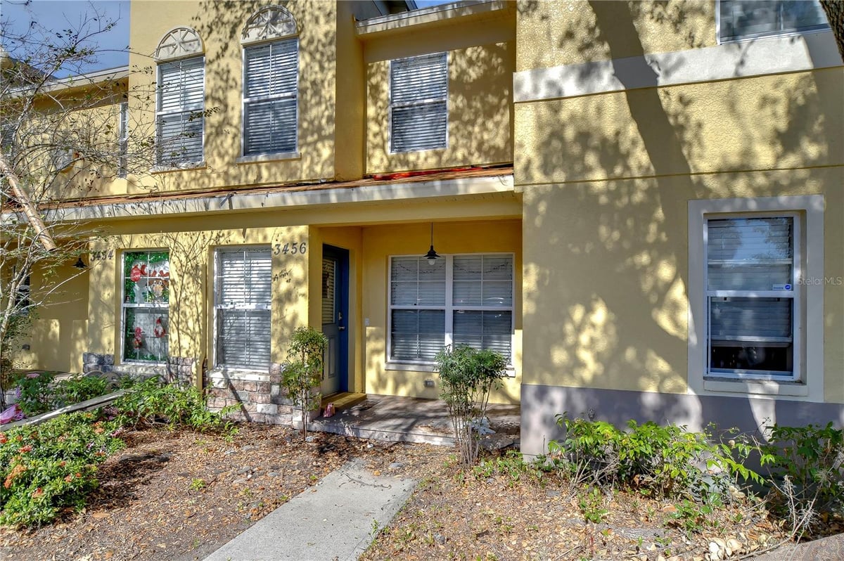 3456 CASTLE STONE COURT, VALRICO, FL 33594